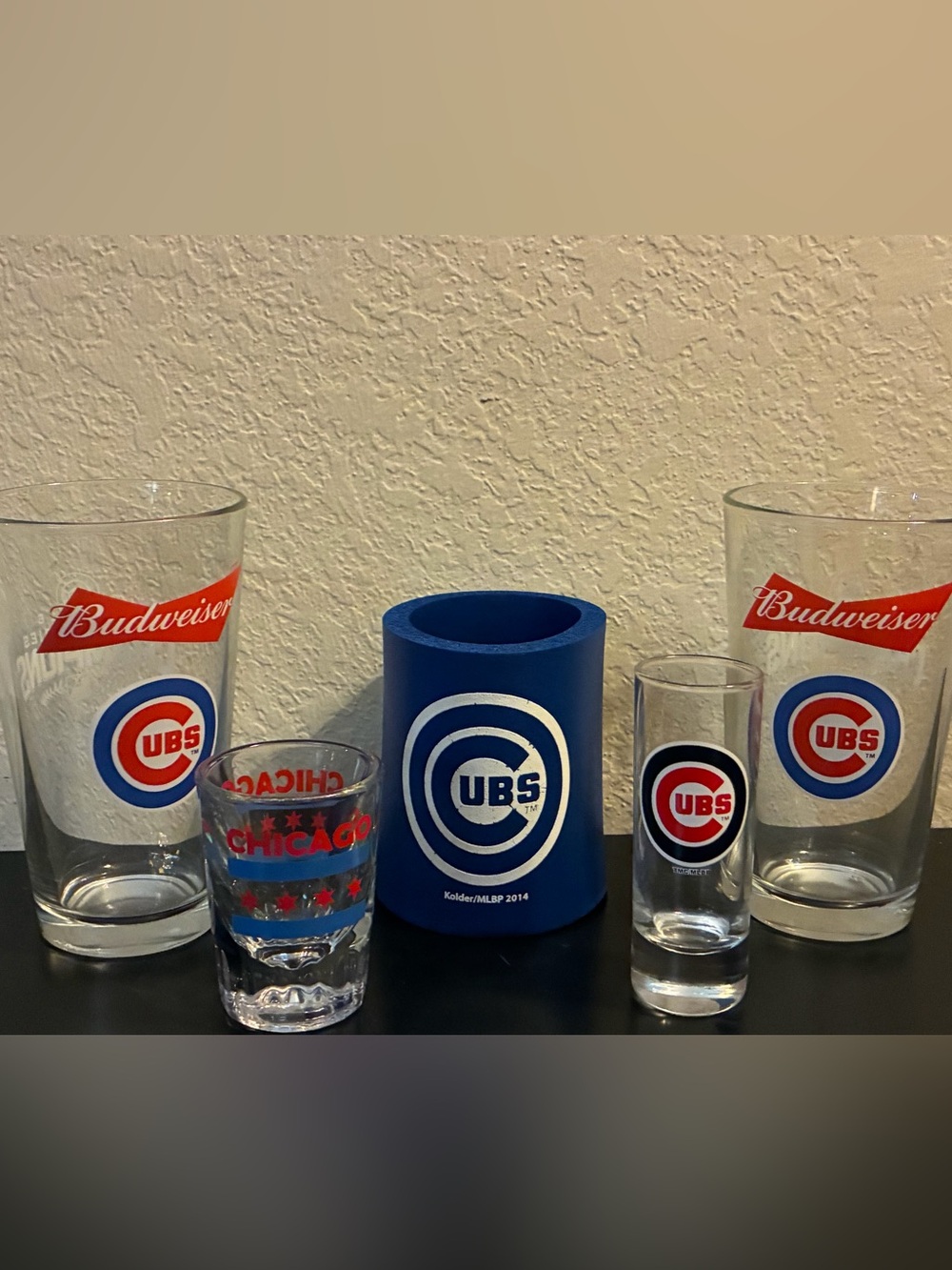 Chicago Cubs Shot Glasses_Budweiser Pint Glasses_Cubs Bullseye Logo Blue Koozie